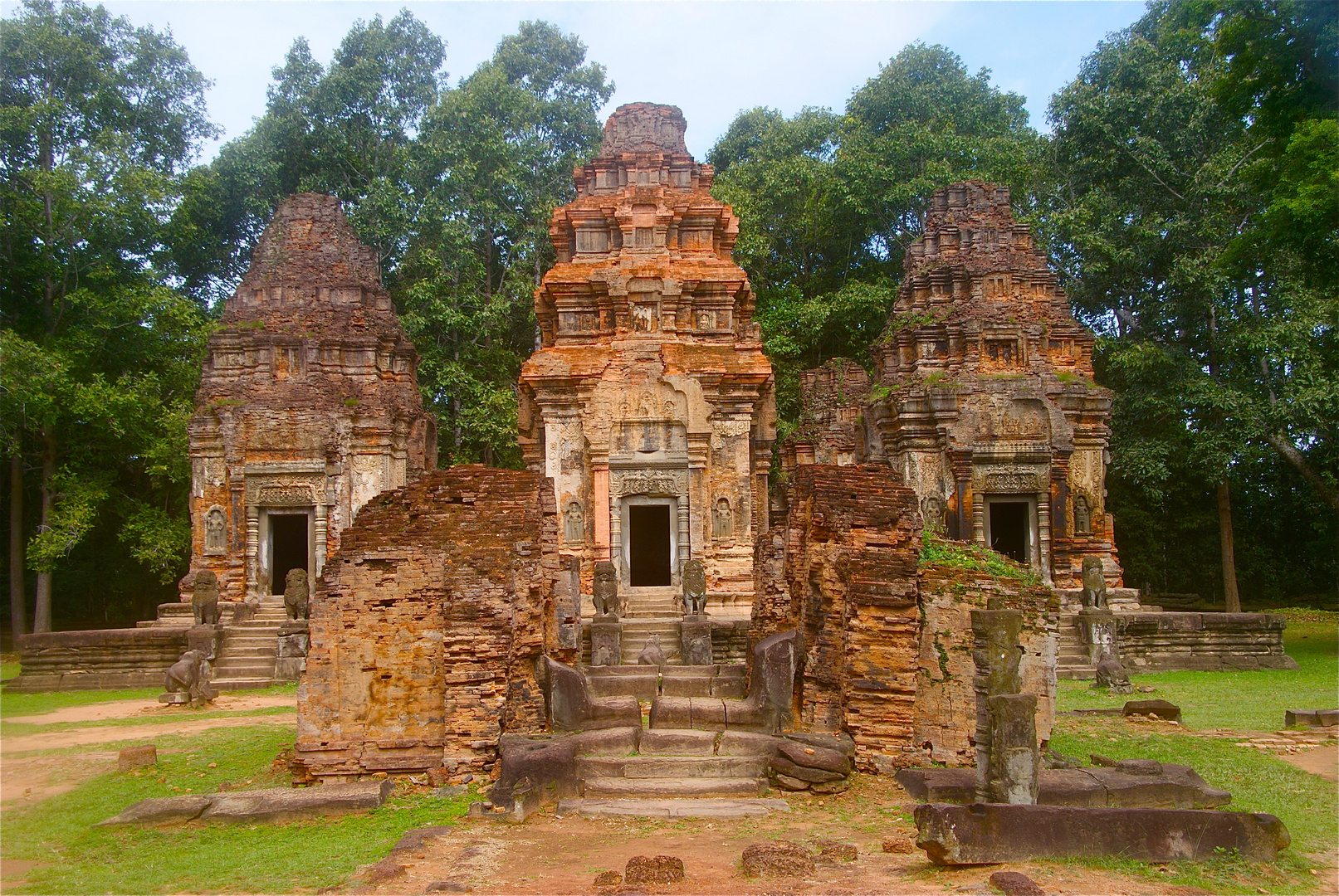 fasziniernde schönheit bei aller vergänglichkeit, cambodia 2010