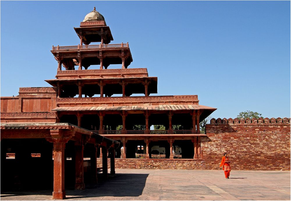 Fatehpur Sikri "Panch Mahal" .