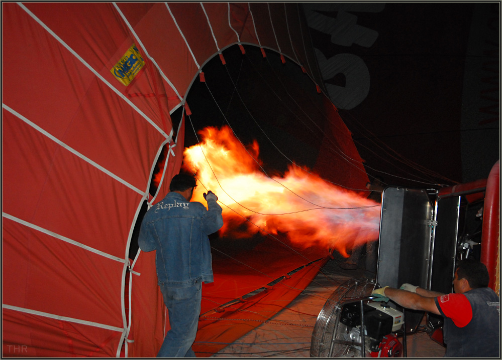 Fauchendes Licht: Aufheizen des Ballons