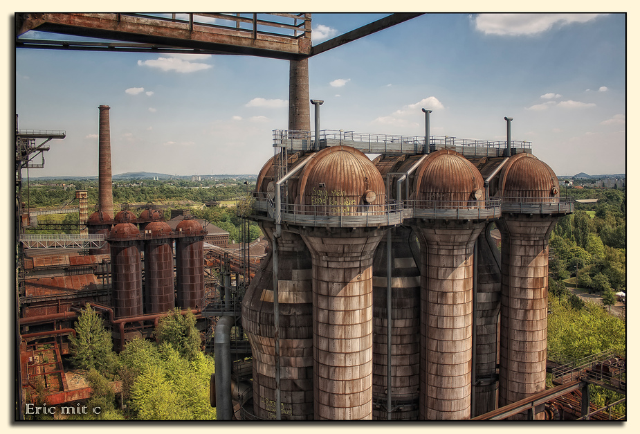 Faust auf Faust Foto & Bild industrie und technik, industrie kultur