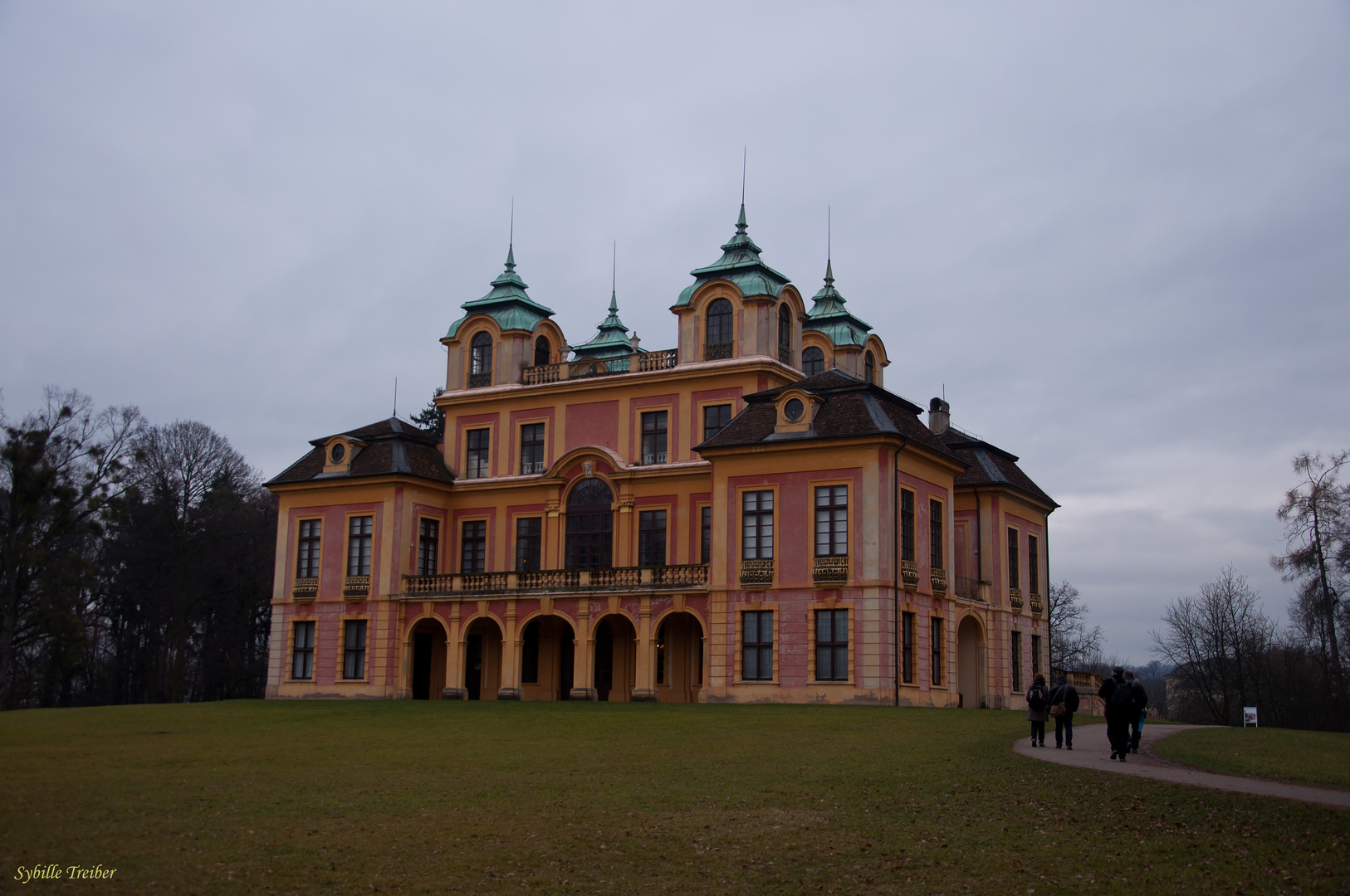 Favoritenschloss 1