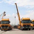 FB Actros Convoi im Krefelder-Hafen am Big Rocky