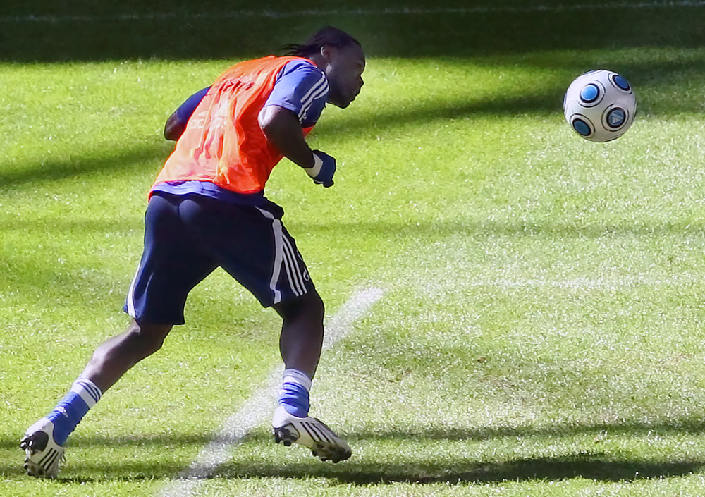 FC Schalke Gerald Asamoah bei der Saisoneröffnung 2009/2010