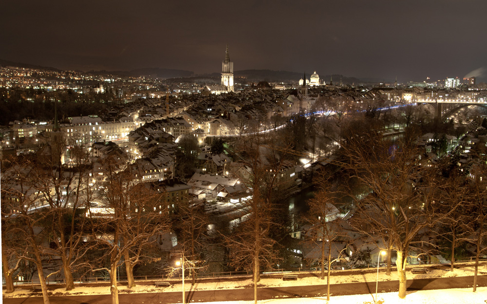 fc-Stamm-Bern bei Nacht