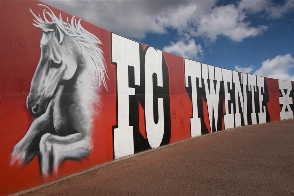 FC Twente , Twente , grafity , grafitty