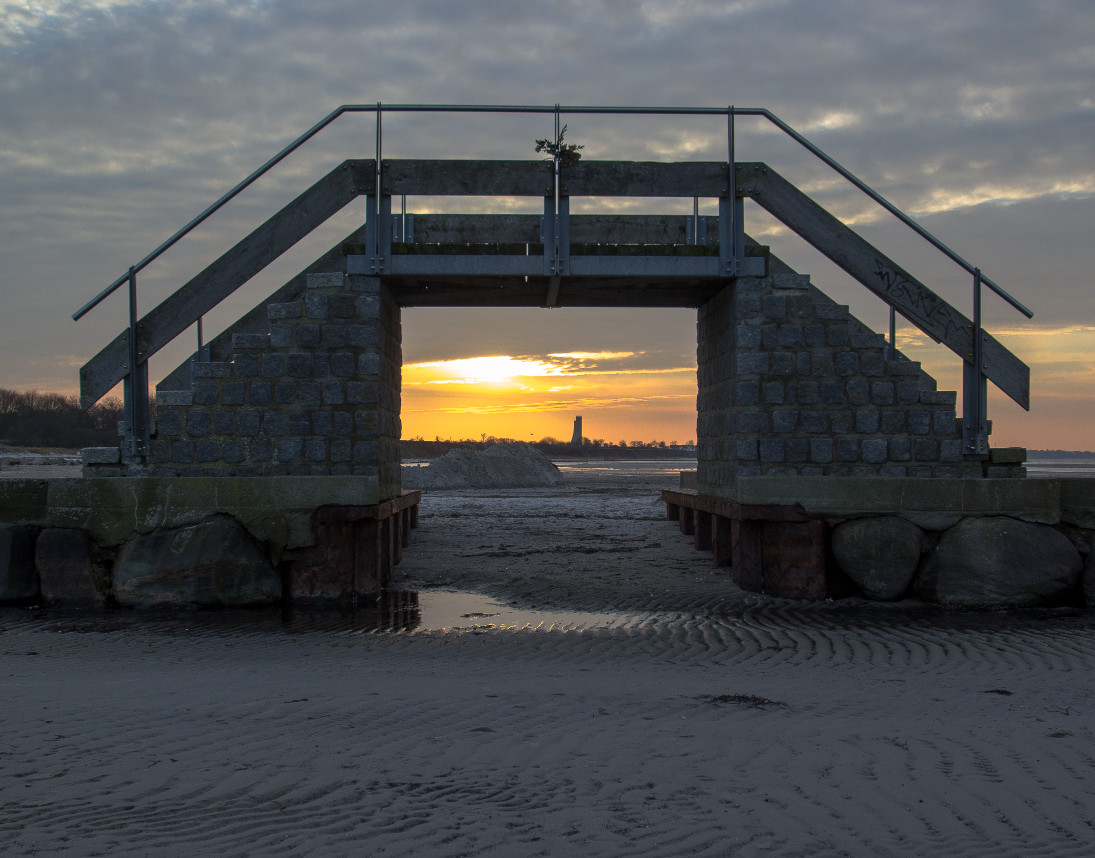 Februarabendsonnenuntergang