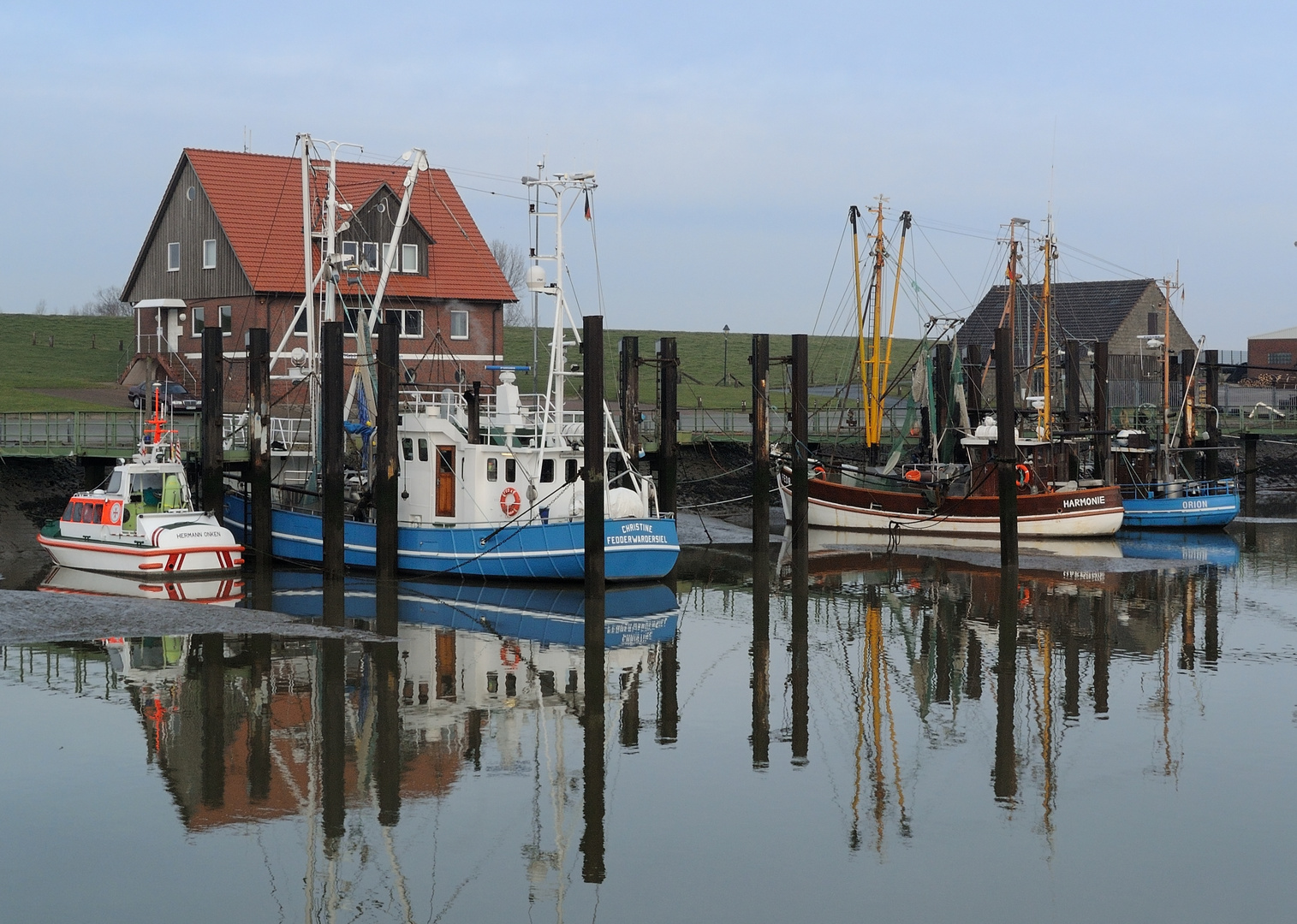 FEDDERWARDERSIEL HAFEN 2