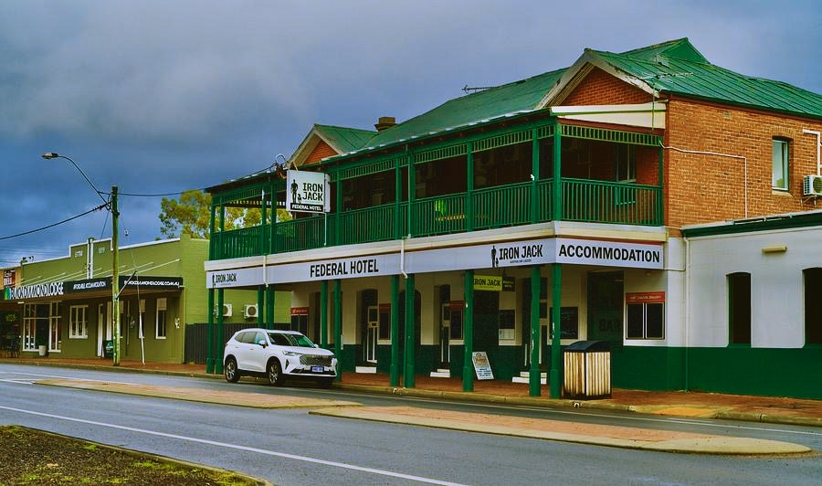 Federal Hotel Collie