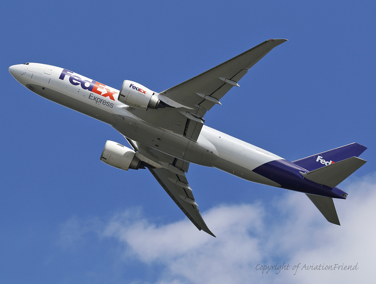 FedEx heavy mit Ziel Memphis