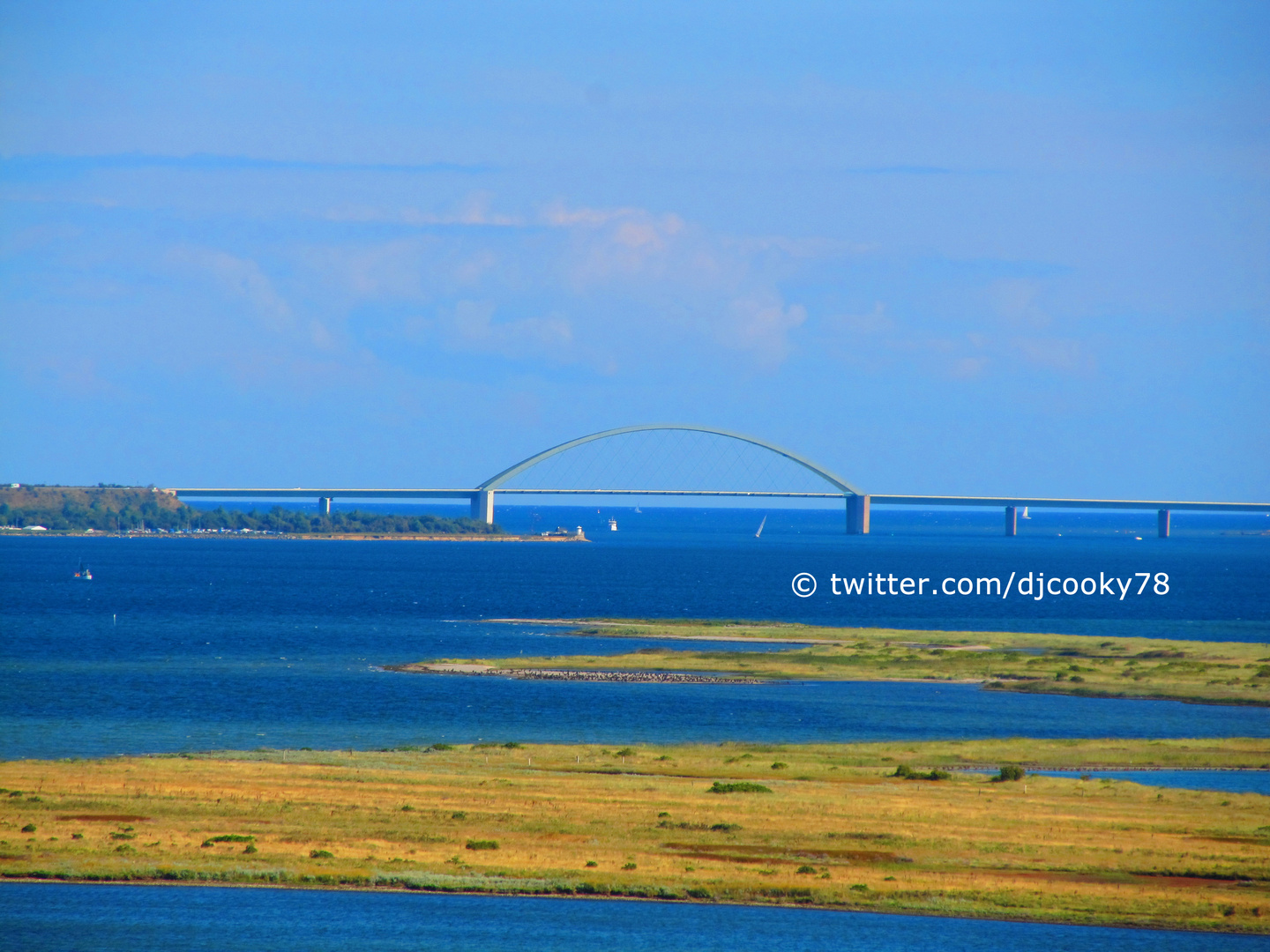 Fehmarnsundbrücke Blick vom Leuchtturm in Flügge (Flügger Leuchtfeuer) 02.09.2014