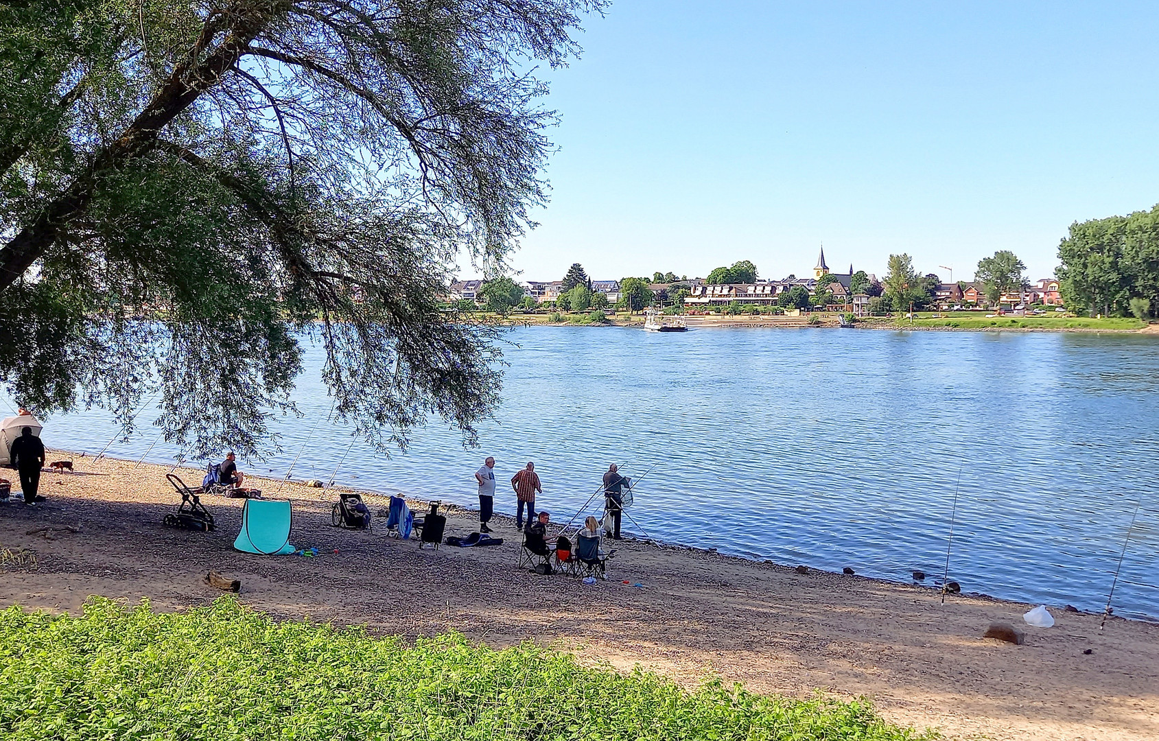 Feierabend am Rhein