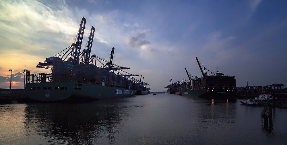 Feierabend im Waltershofer Hafen Hamburg