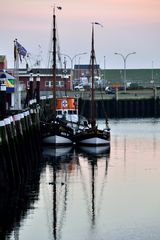 Feierabendstimmung im Hafen von Büsum