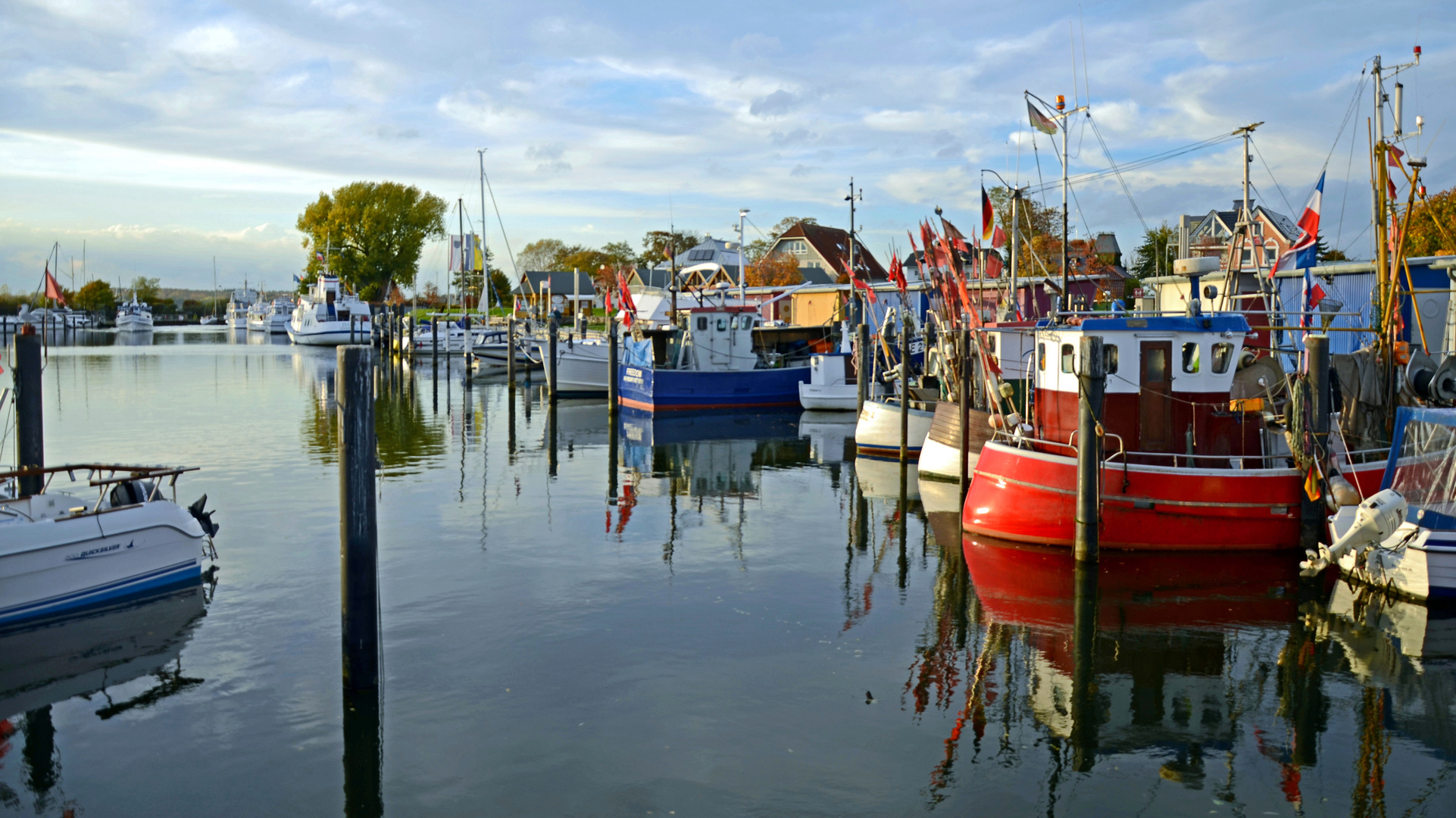 Feierabendstimmung im Hafen von Niendorf, Ostsee