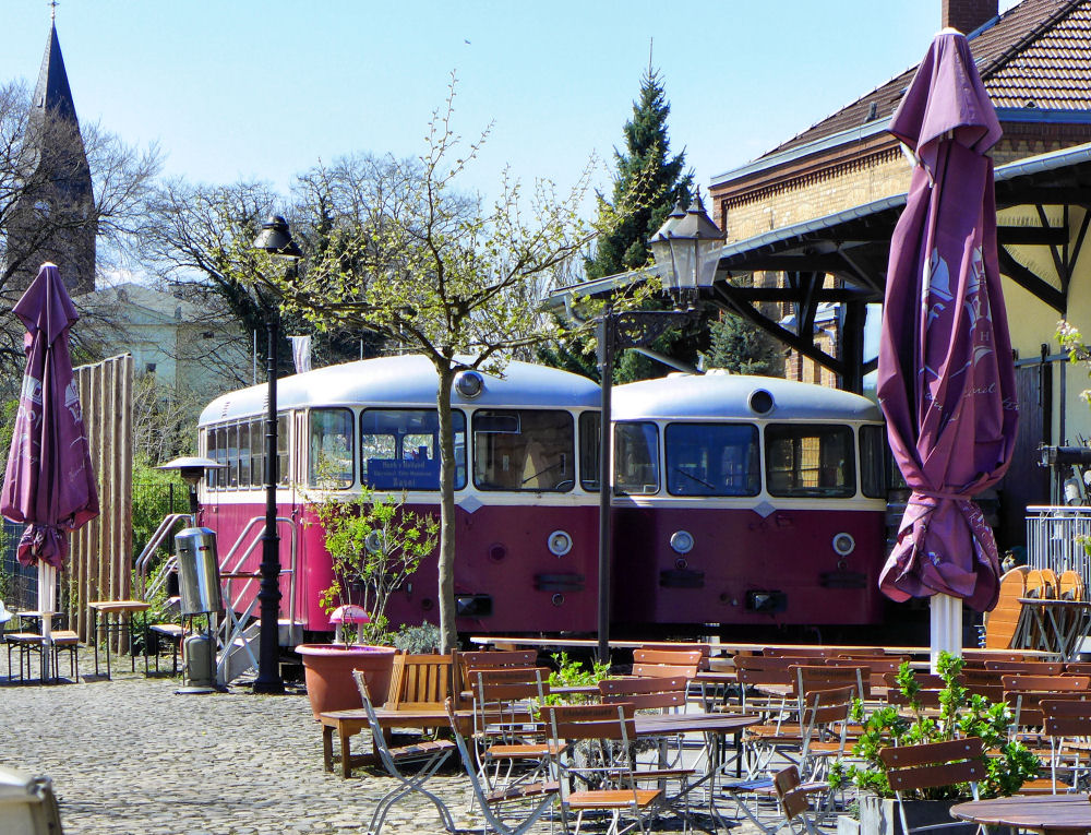 Feiern im Schienenbus