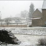 fein, an solchen tagen genug holz vor der hütte zu haben...