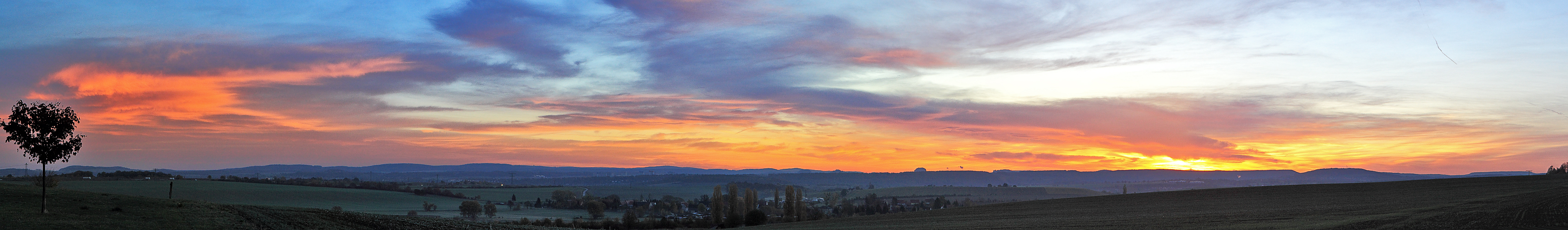 Feinste Himmelsfarben über dem Elbtal und der Sächsischen Schweiz...