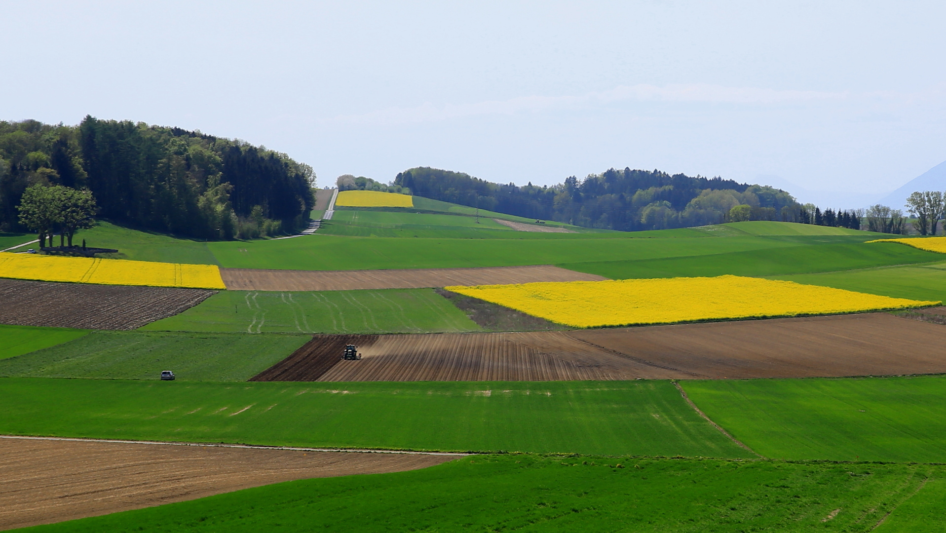 Feldarbeiten für eine gute Ernte