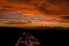 Feldweg am Montagabend....