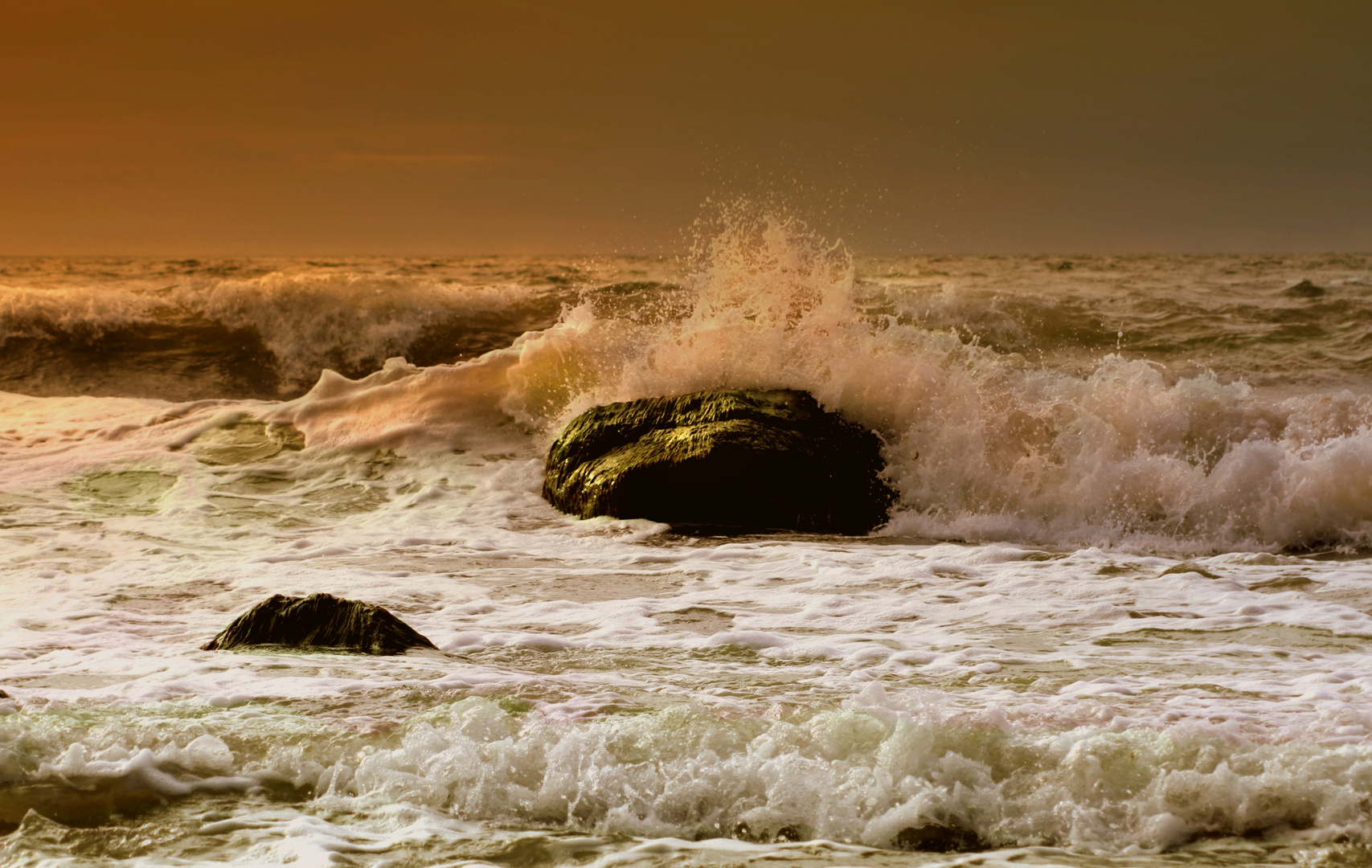 Fels in der Brandung Foto & Bild landschaft, meer & strand, natur