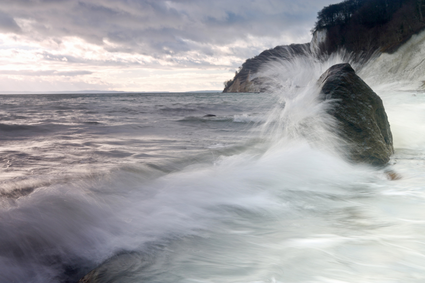 Fels in der Brandung Foto & Bild landschaft, meer & strand, brandung