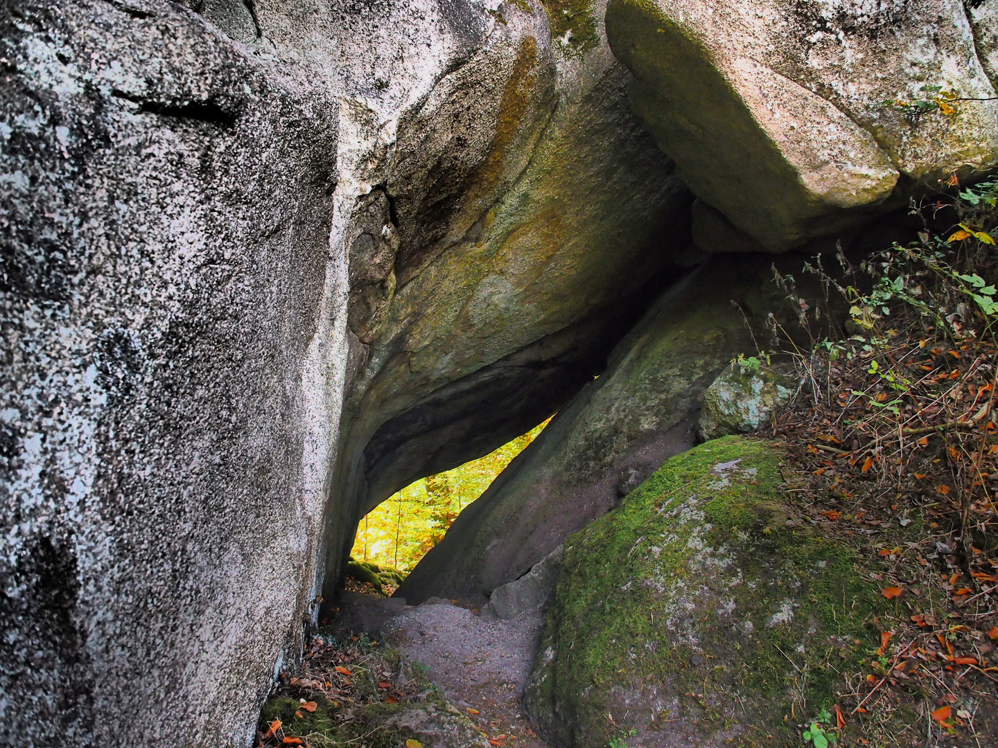 Felsdurchschlupf am Waldstein