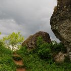 Felsen am Weg