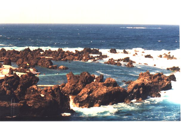 Felsen bei Porto Moniz