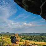 Felsen .... Himmel .... Wald