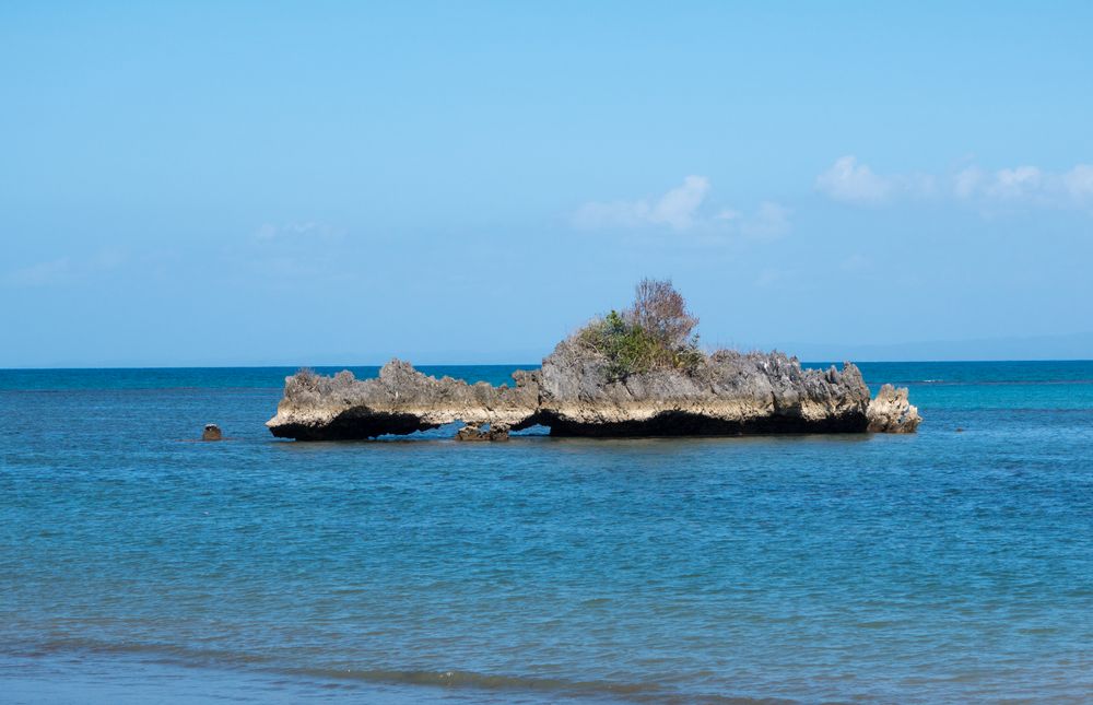 Felsen im Meer 1