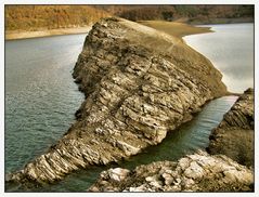 Felsen im See