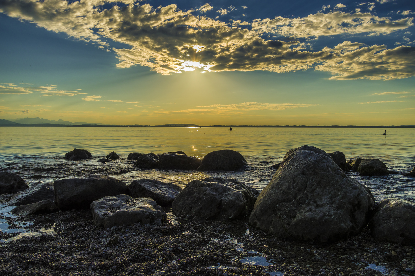 Felsen im See