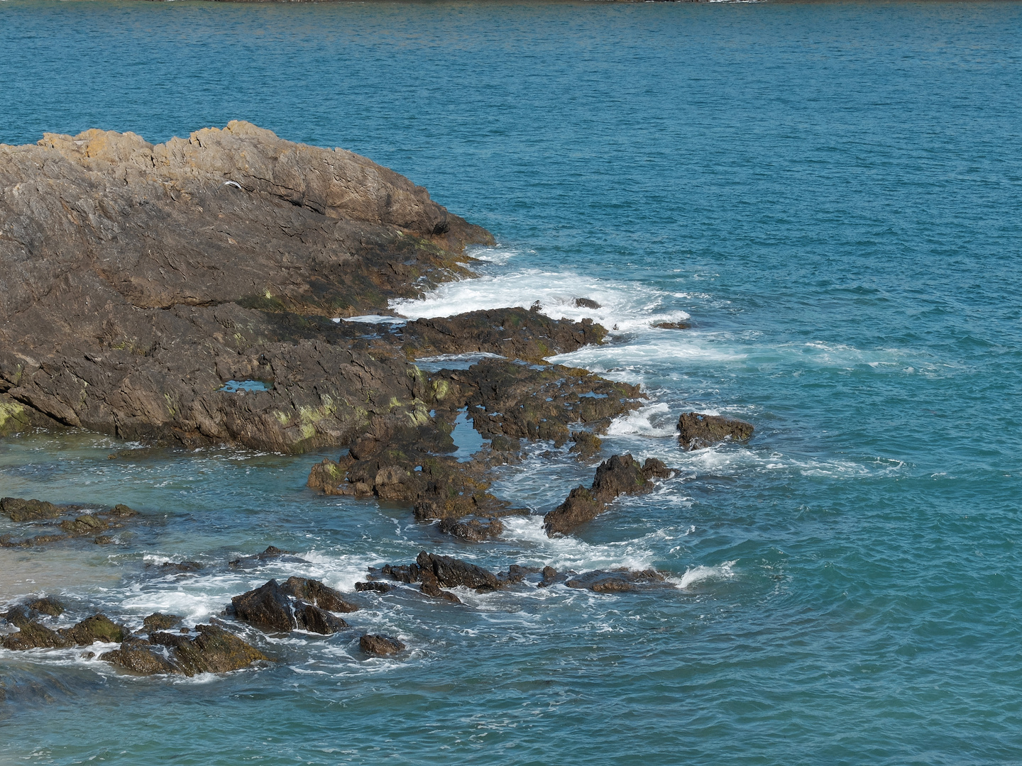 Felsen in der Bretagne Foto & Bild | landschaft, meer ...
