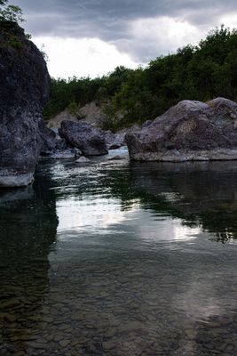 Felsen, Licht und Wasser