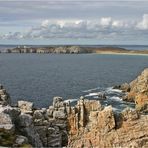 Felsen, Meer, Strand und Himmel....