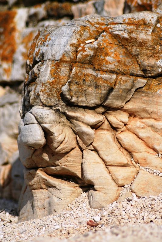 Felsen oder was?