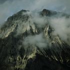 Felsen und Nebel