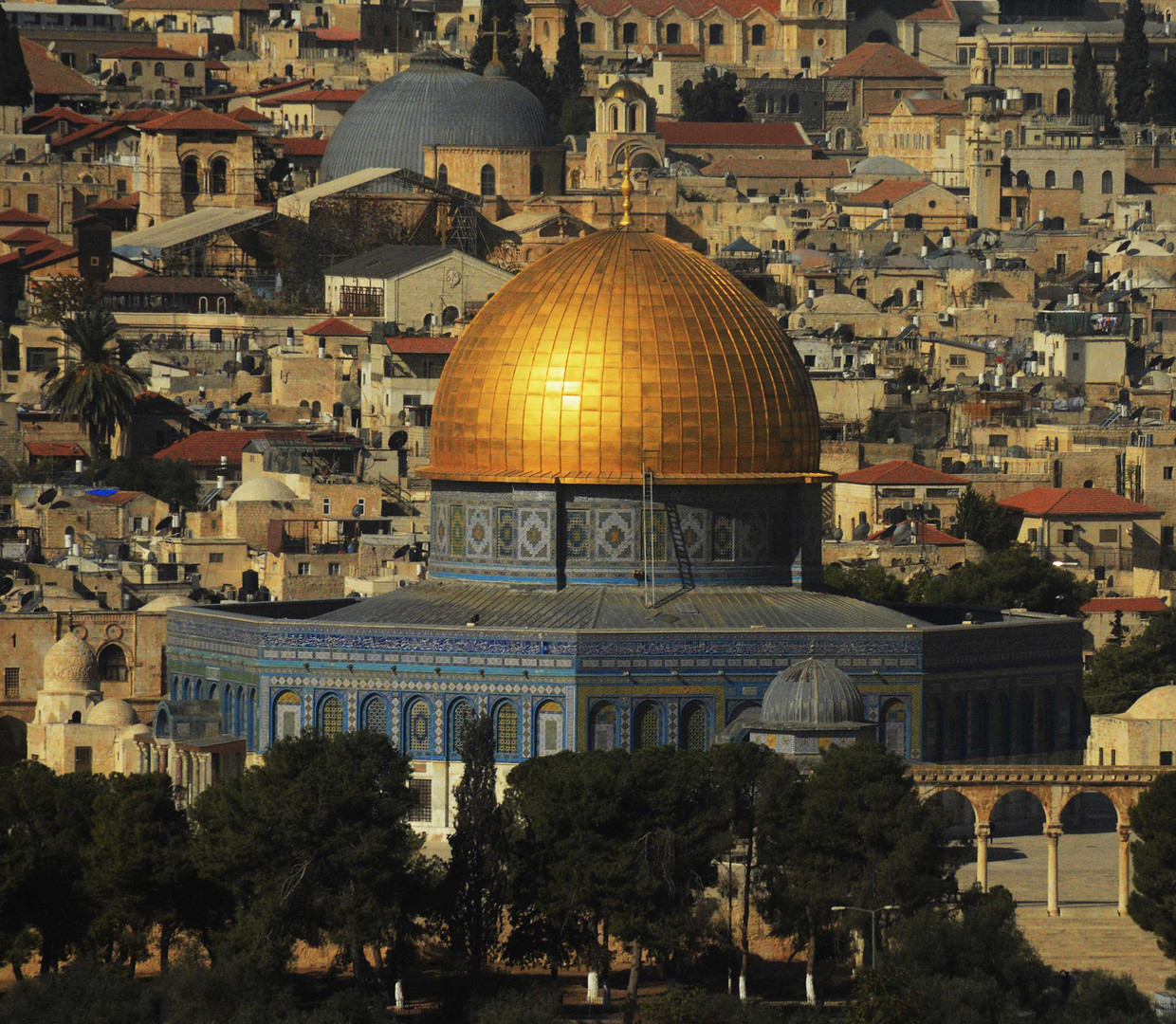 Felsendom im alten Jerusalemer Tempelbezirk glein an der Altstadt