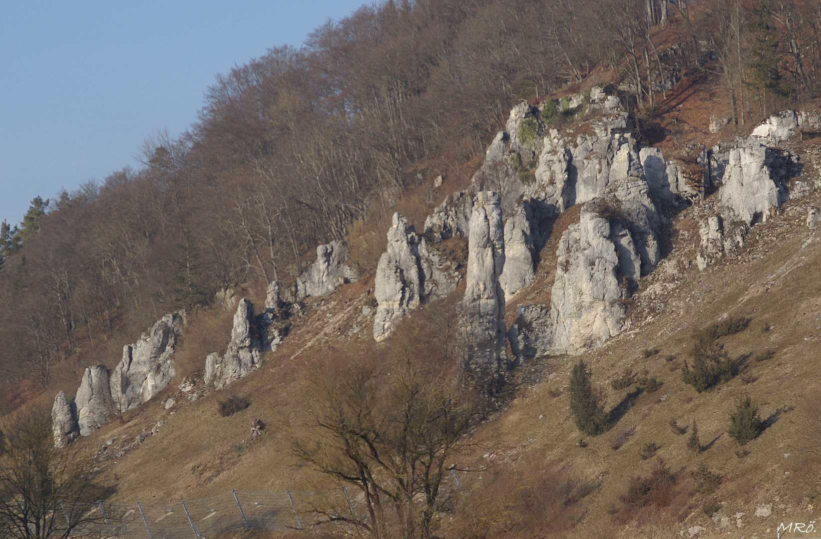 Felsengruppe im Lautertal