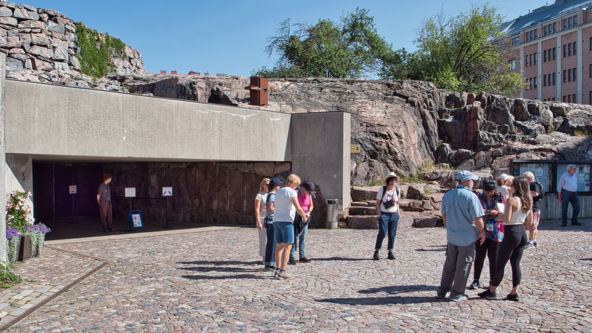 Felsenkirche Helsinki (1)