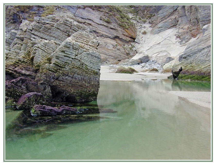 Felsenstrand in der Nähe von Ardara / Irland