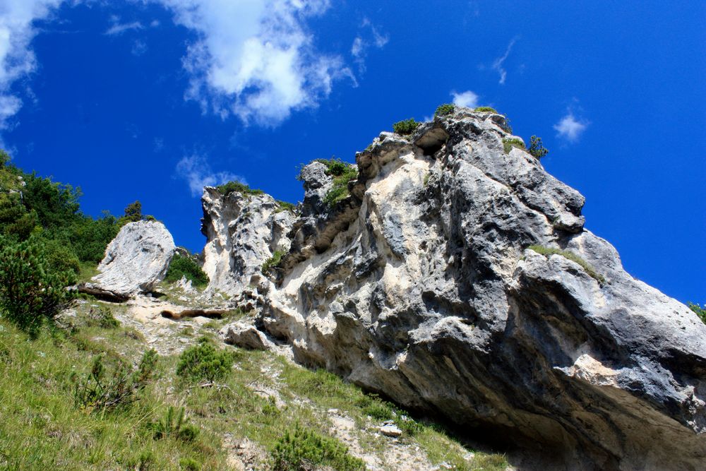 Felsformation in den Alpen von Grasegger Barbara 