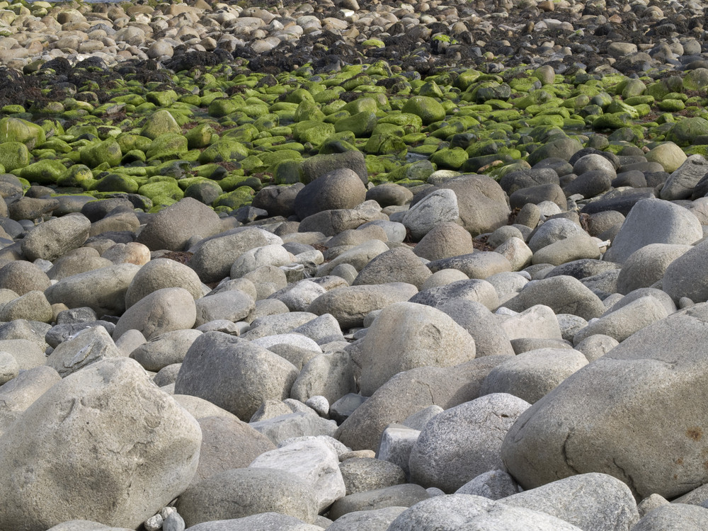 Felsiger Strand bei Eggum