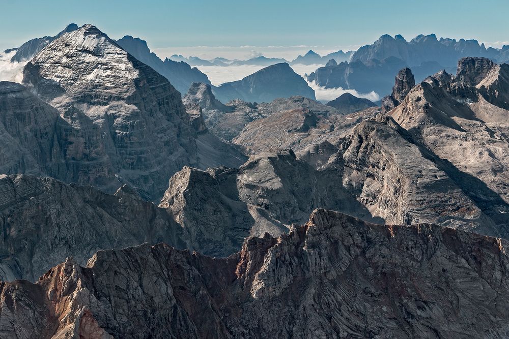 Felsschluchten westlich der Tofana di Rozes (Dolomiten)