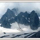 Felsspitzen und Wolken