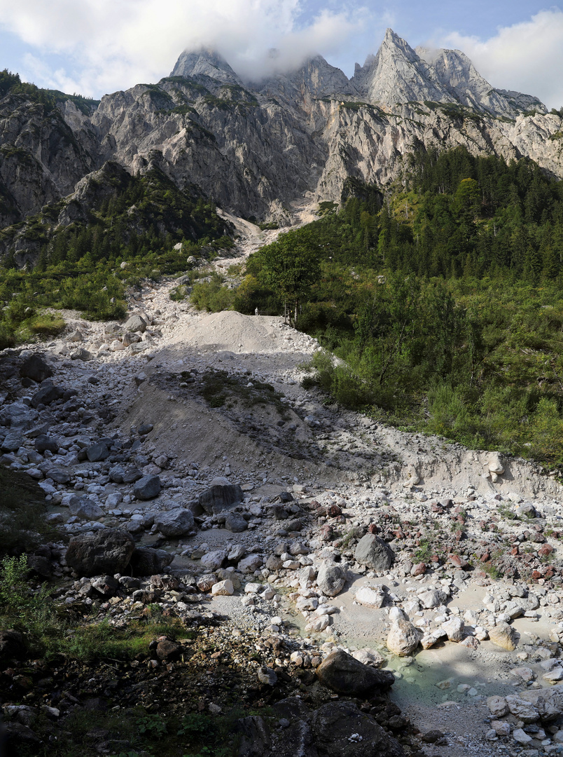 Felssturz vom Mühlsturzhorn (2019_09_14_6434_pano2_ji)