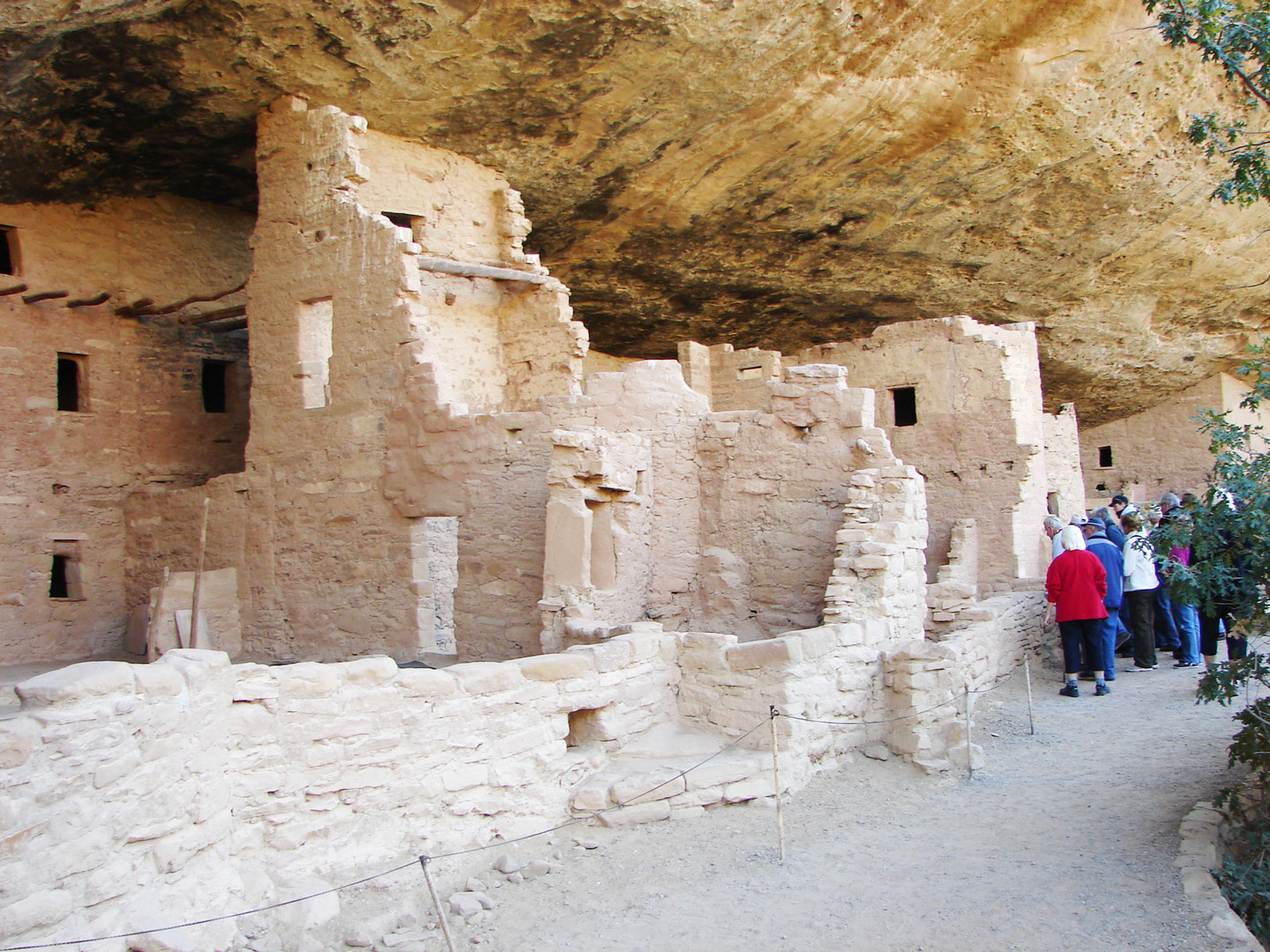 Felswohnung der Anasazi-Indianer im Mesa Verde Nationalpark USAk