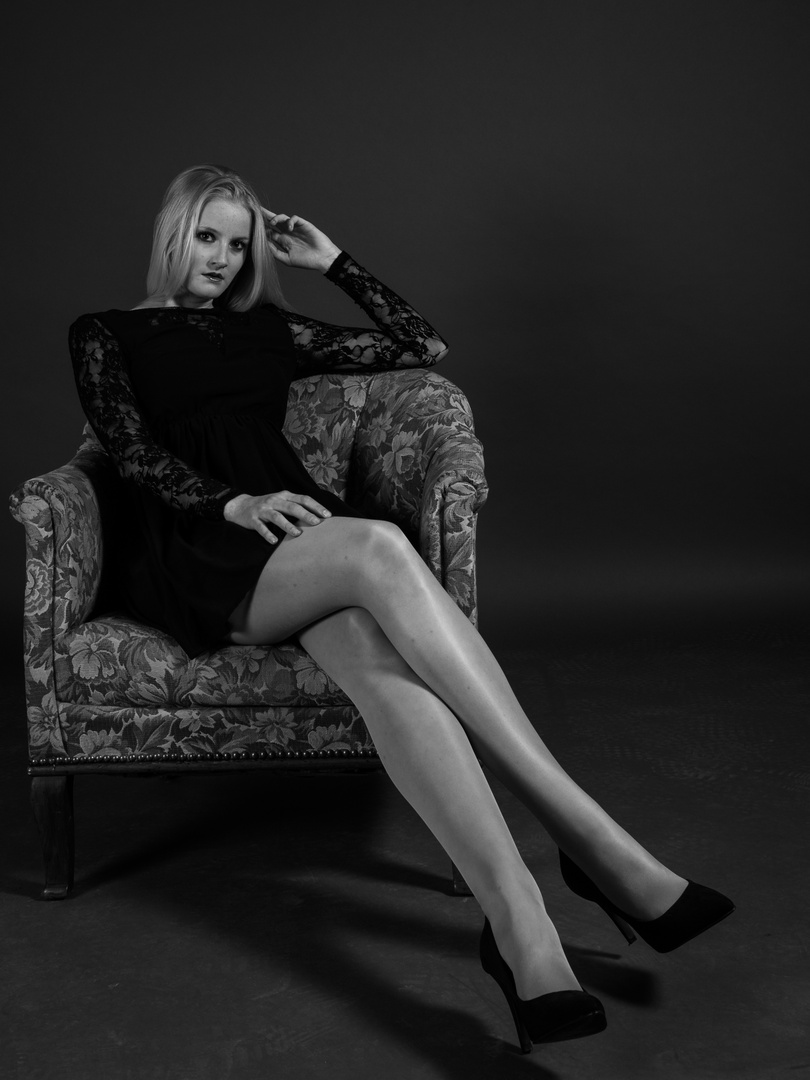 Femme fatale Foto & Bild | portrait, portrait frauen, studio Bilder auf ...