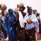 femmes aux poteries à Juloom au sud de la Mauritanie