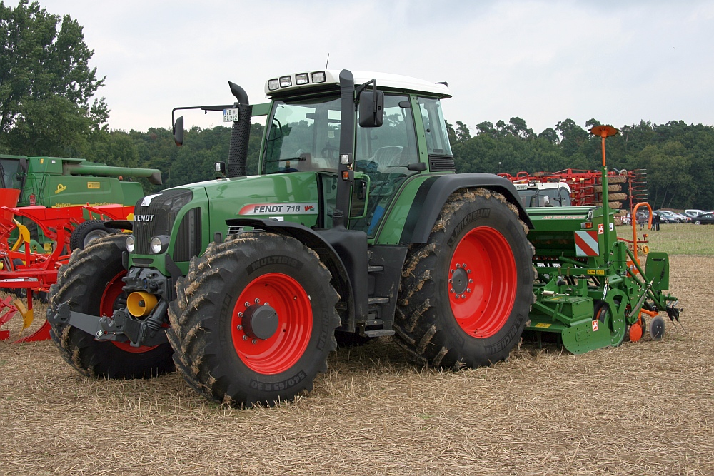 Fendt 718 Vario